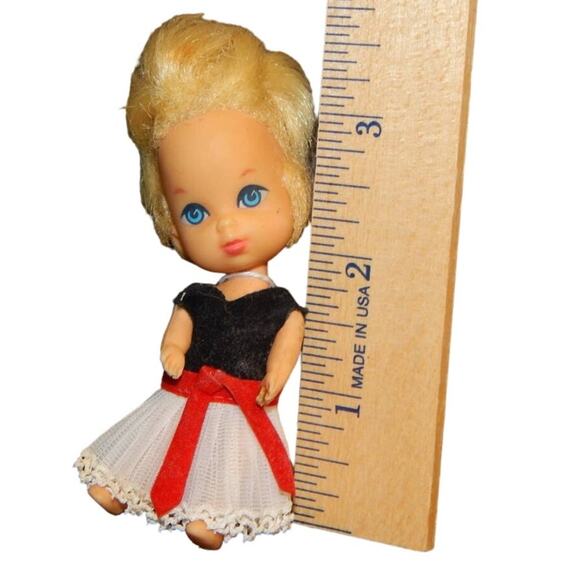 3.5" 1965 Mattel Little Kiddle Doll W/ Patriotic Dress Made in Japan - Picture 3 of 10